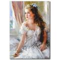 Beyaz Elbiseli Güzel Kadın Tablosu