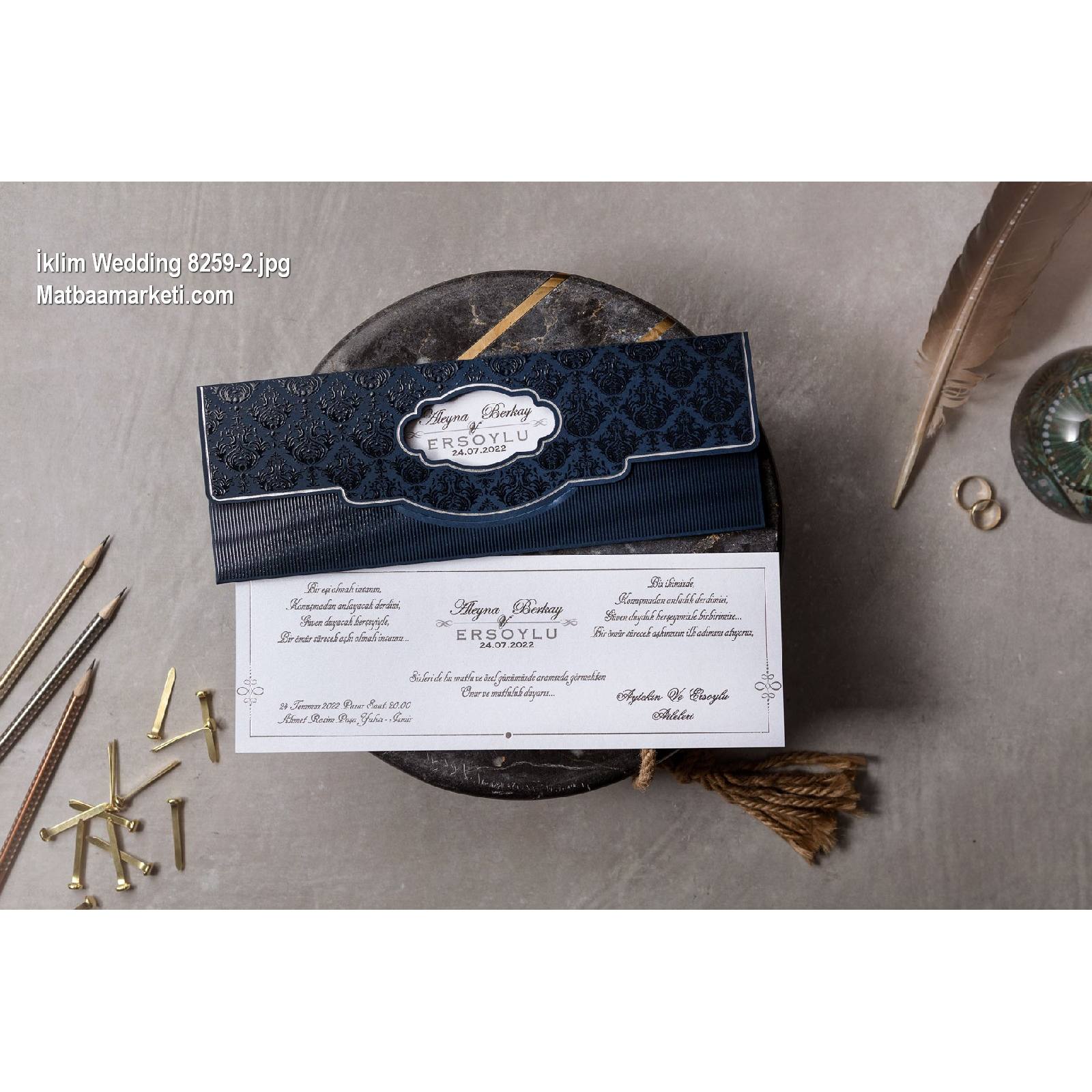 lacivert uzeri kabartma desen lak baskili dugun karti wedding davetiye 8259