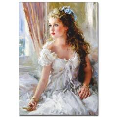 Beyaz Elbiseli Güzel Kadın Tablosu