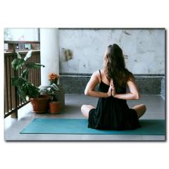 Yoga Yapan Kadın Kanvas Tablo