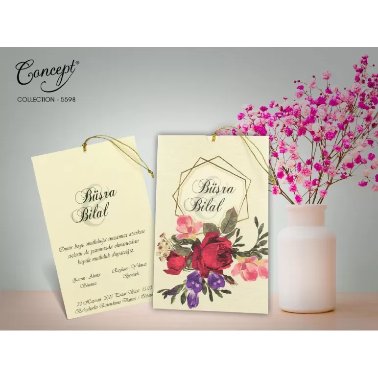 Çiçek desenli, püskül detaylı düğün kartı - Concept 5598