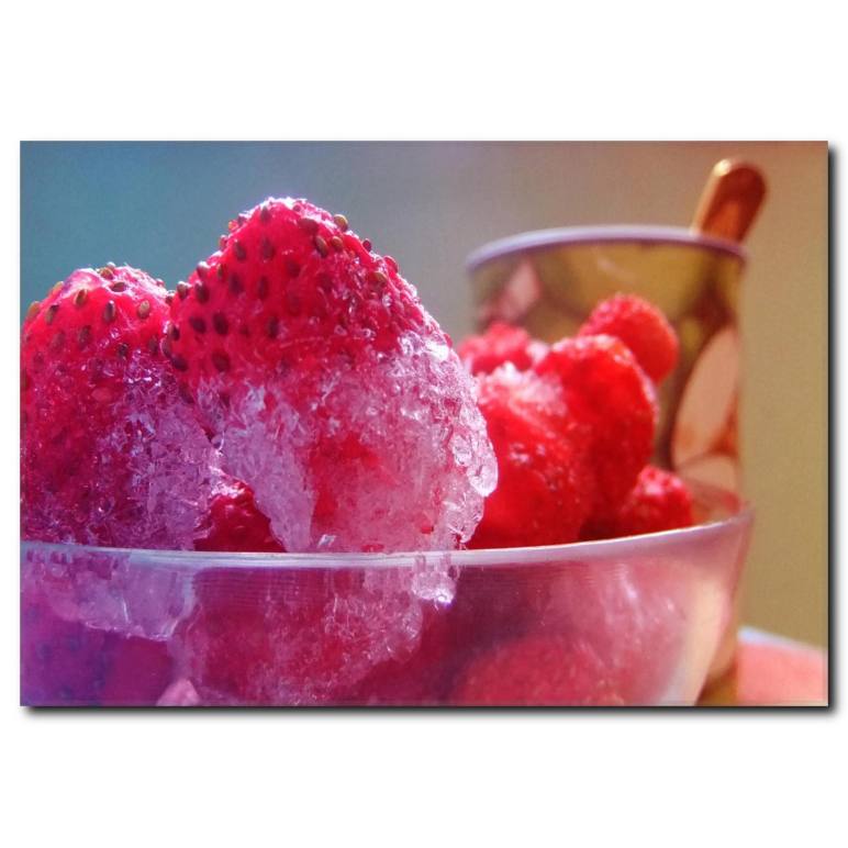 Dondurulmuş Çilek Kanvas Tablo